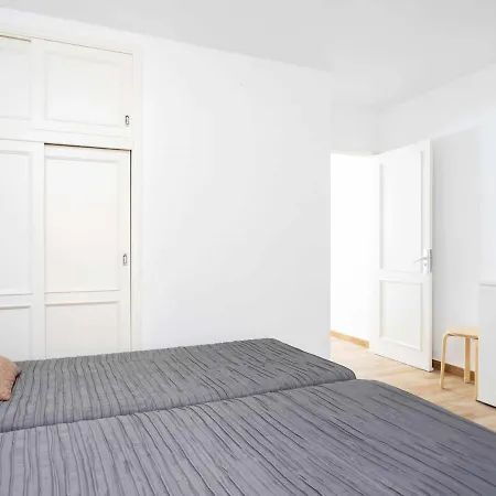 Apartamento Playa De La Arena, 2 Dormitorios, 5 Personas - Es-284-3 * Puerto de Santiago (Tenerife)